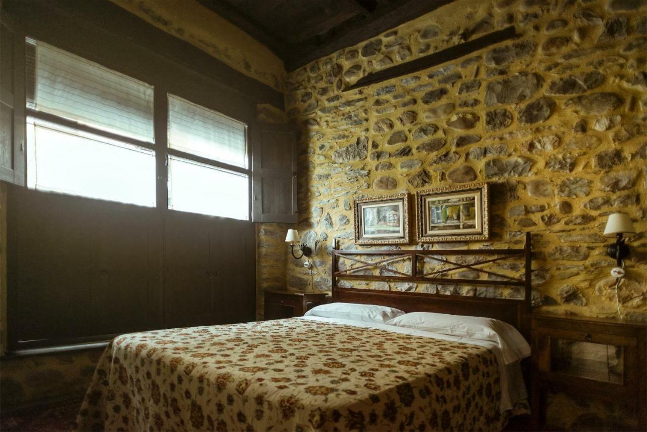 El Tiempo Recobrado - Hotel De Silencio Y Relax Villamartin de la Abadia Eksteriør billede